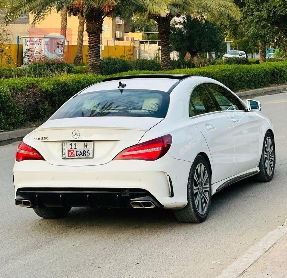 Mercedes-Benz CLA